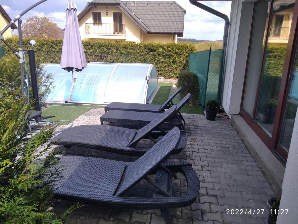 Relaxklub Villa S Wellness Tremosna Esterno foto